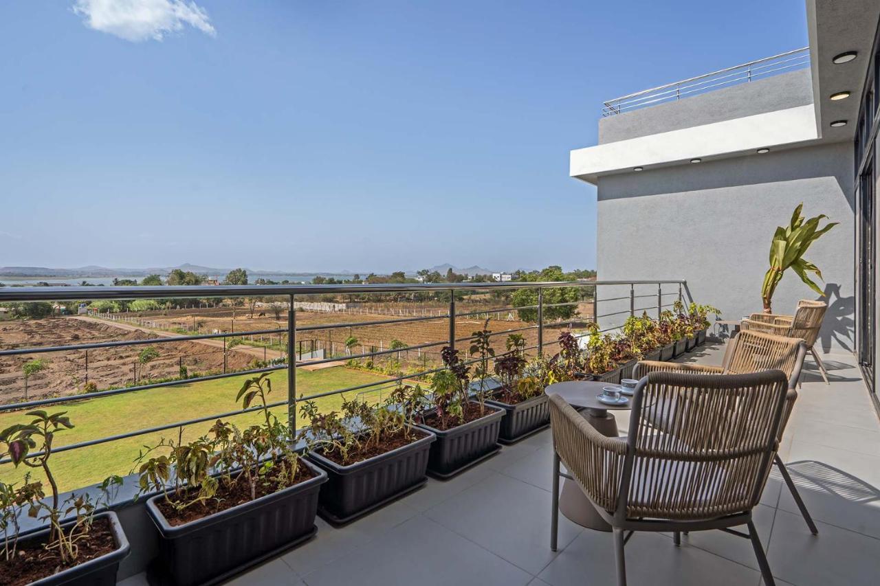 Casa Boho By Stayvista - Contemporary Design, Farm-View, Swimming Pool & Indoor Games For A Chic Retreat Nashik Exterior foto